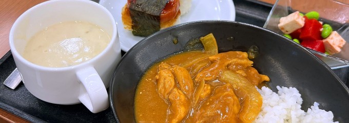 アドミラルズ クラブ／サクララウンジ（本館）