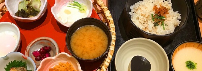 ご飯ととろろ とろ麦 小牧店