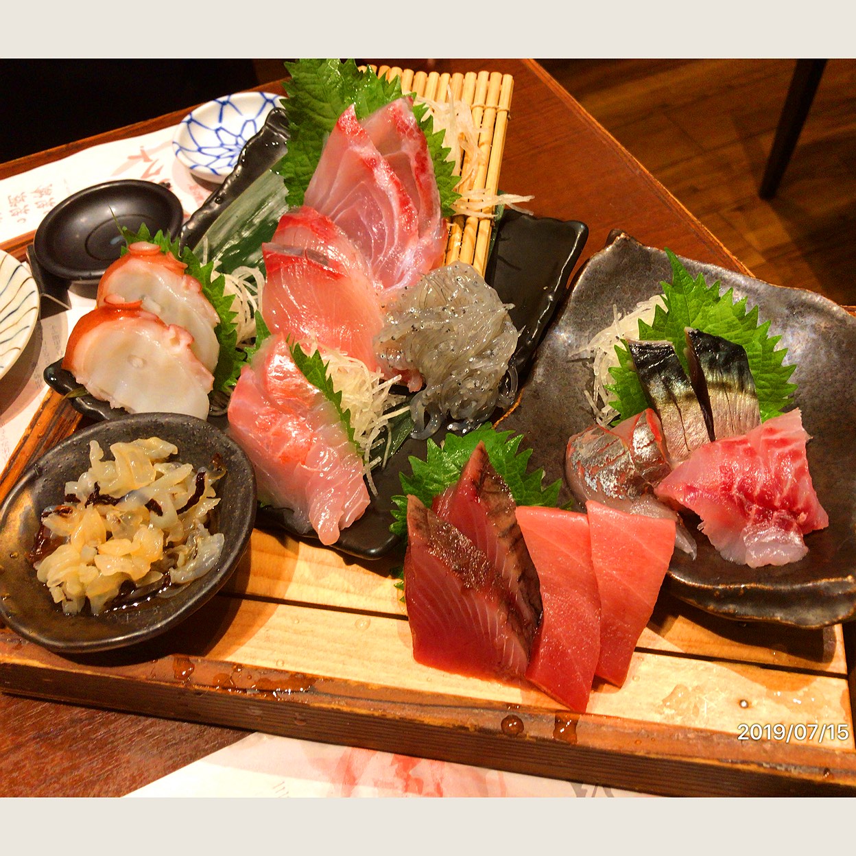 魚 と 酒 は な たれ 横浜 東口 店