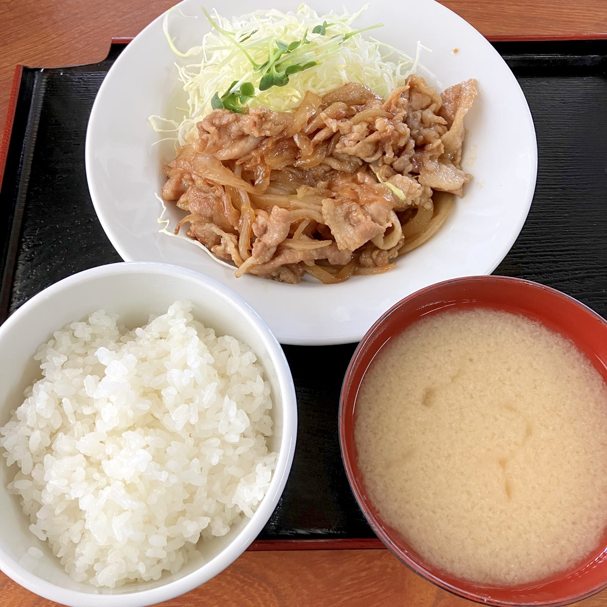 うん の 食堂
