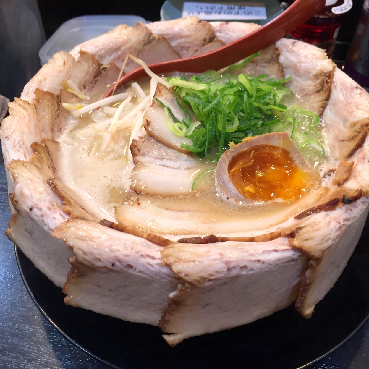 みなと 軒 三宮 高架 下 店