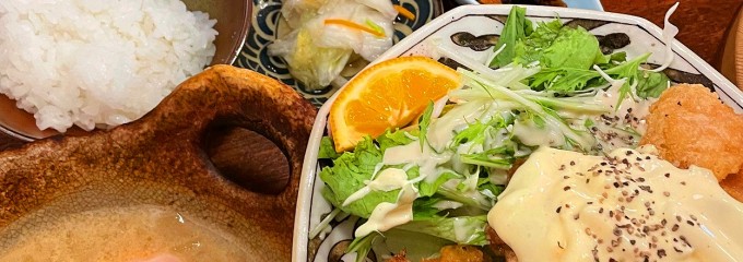 煮込み堂まなべ。