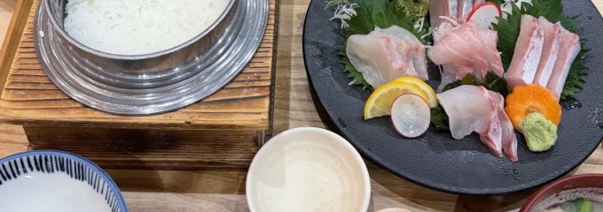 炊きたてごはん食堂 こめやさかなや フレスポジャングルパーク店