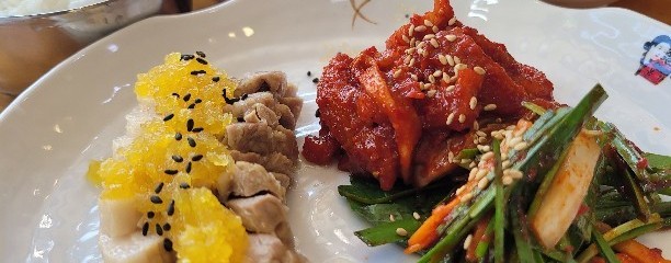 돈통마늘보쌈