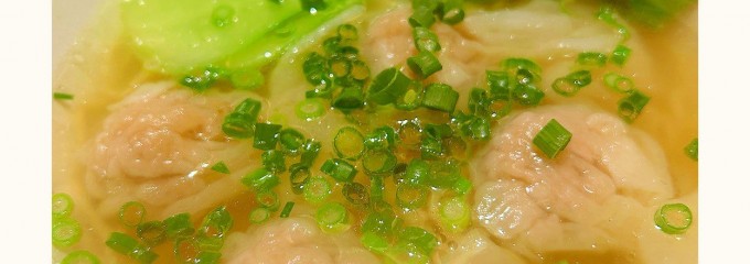 辛麺と手包み餃子 こるり