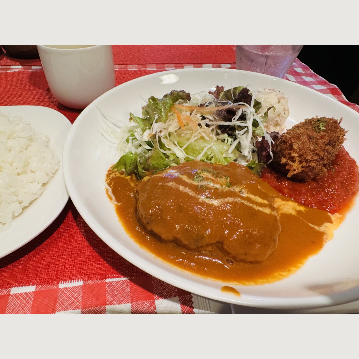 洋食 ビストロ awano