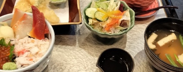 かに料理・日本料理 甲羅本店 白鳥甲羅本店