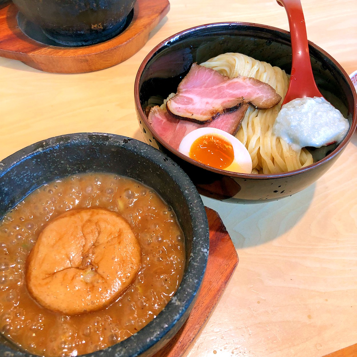 必死 の パッチ 製 麺 所