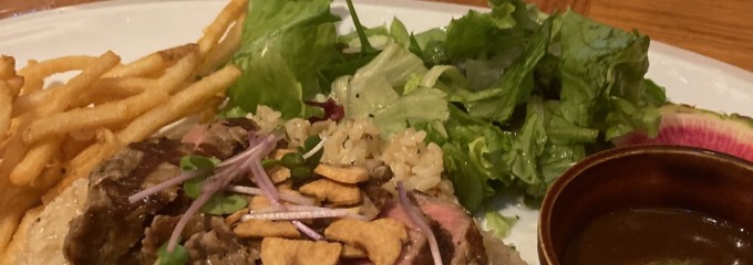 ハワイアンダイニング＆カフェ La Ohana