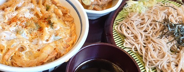 山田うどん 亀井野店