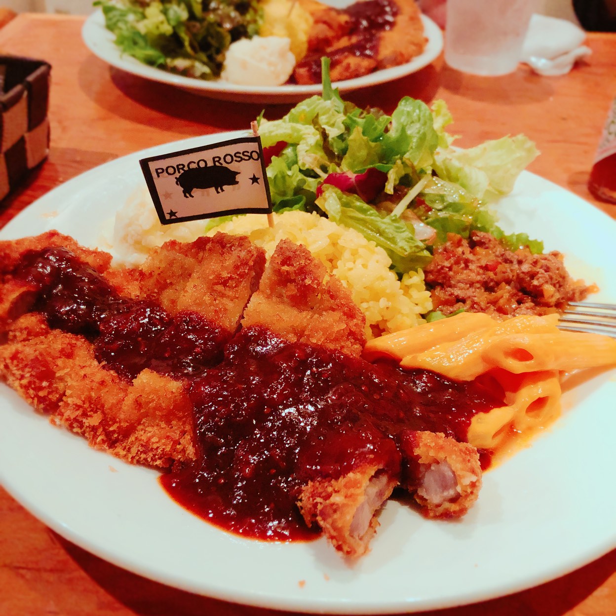 ポルコロッソ 1F(田町/ダイニングバー・バル) | ホットペッパーグルメ