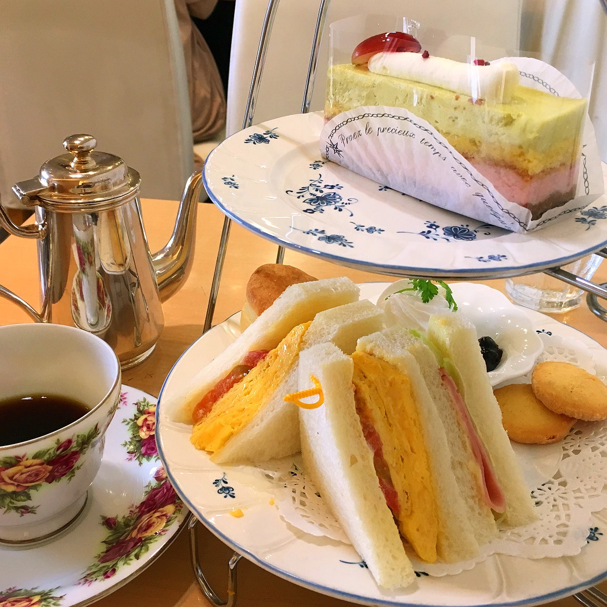 神戸珈琲物語 Cafe Posh First 広島そごう店 紙屋町西駅 カフェ