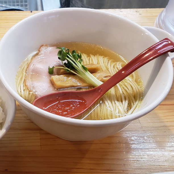 くろ松 高崎駅 ラーメン