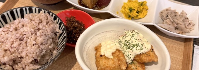 iro-hana かふぇ食堂