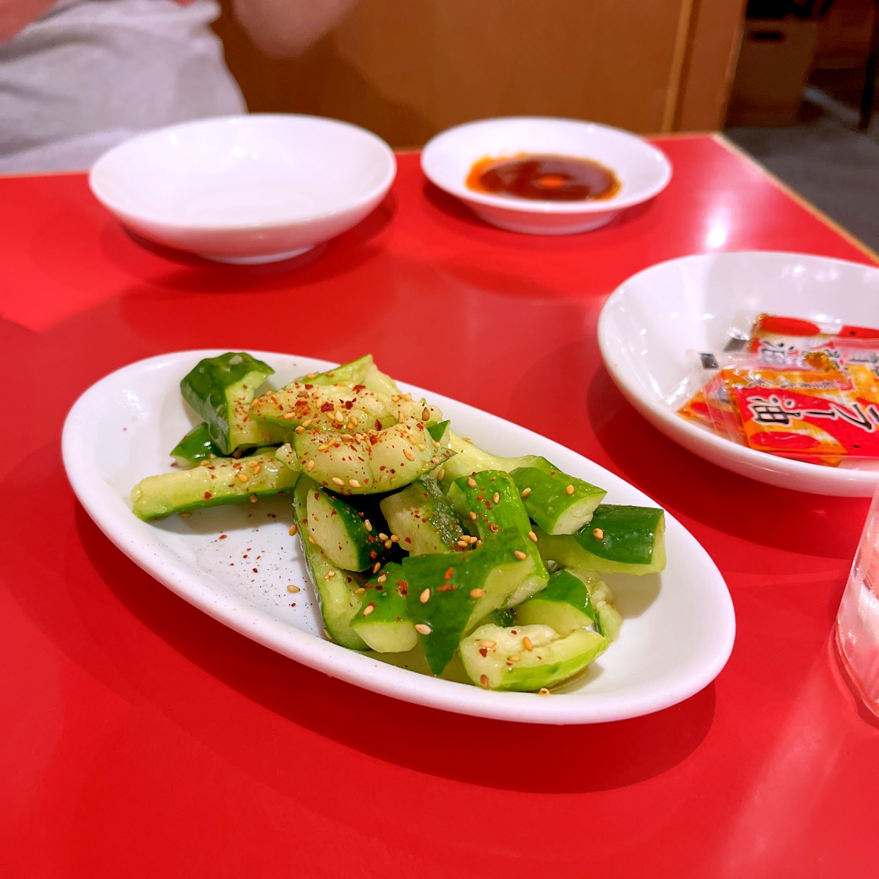 餃子 屋 弐 ノ 弐 川端 店