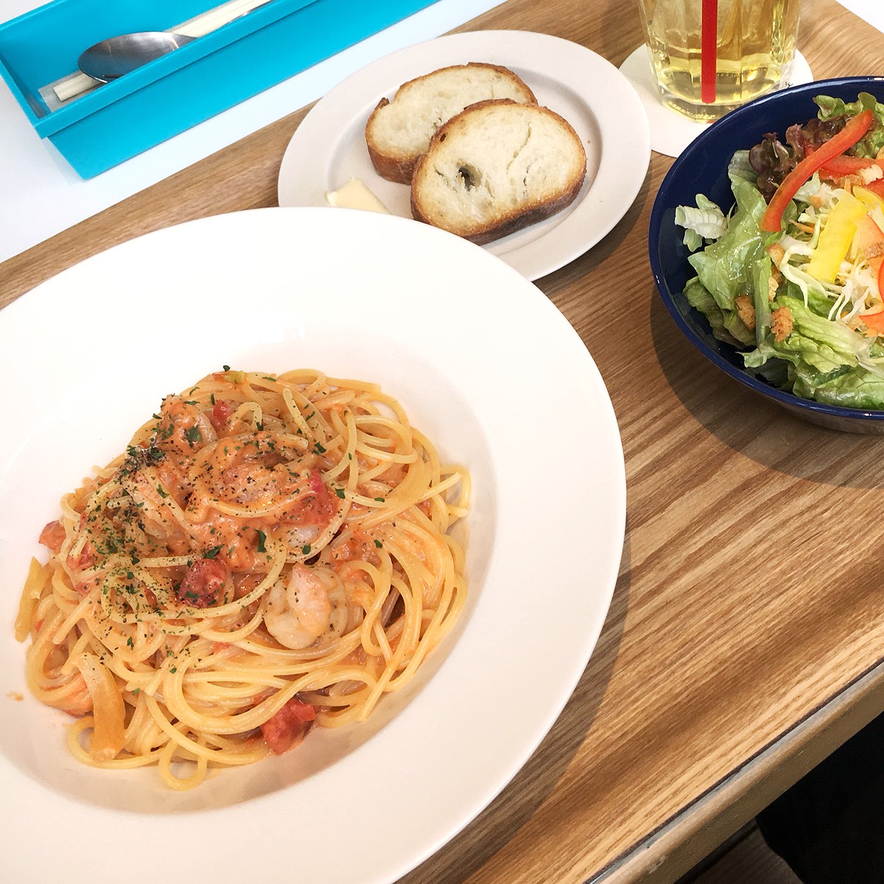 いい一日のカフェ カフェ