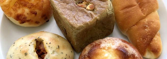 タイニーブレッド&ケーキ