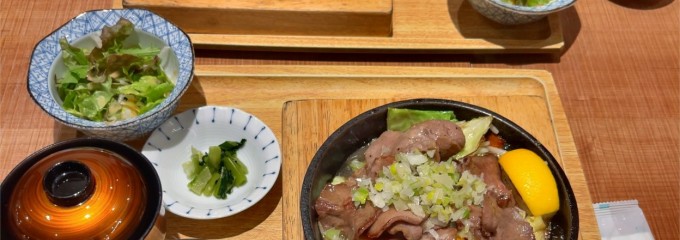 宮崎肉処 霧峰 イオンモール秋田店