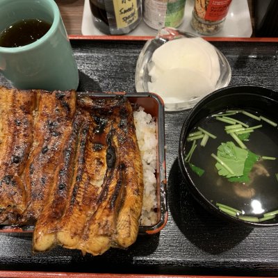うなぎ米花 豊洲市場 豊洲 市場前駅 刺身 魚介類 うなぎ米花 豊洲市場 豊洲 市場前駅 刺身 魚介類