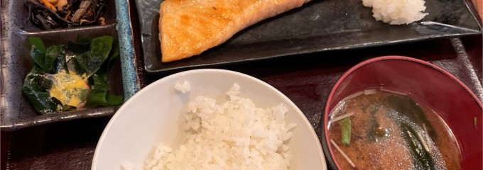 本町ひもの食堂