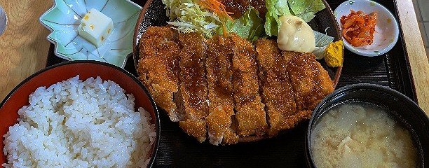 食堂せいげつ