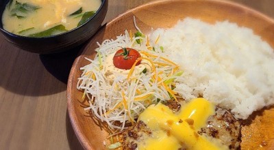 びっくりドンキー 生田川インター店 三宮 北野 新神戸 ポートアイランド 貿易センター ハンバーグ