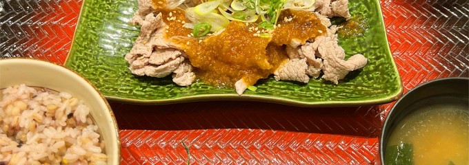 大戸屋 田町店