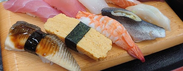 ジャンボおしどり寿司 日野本店