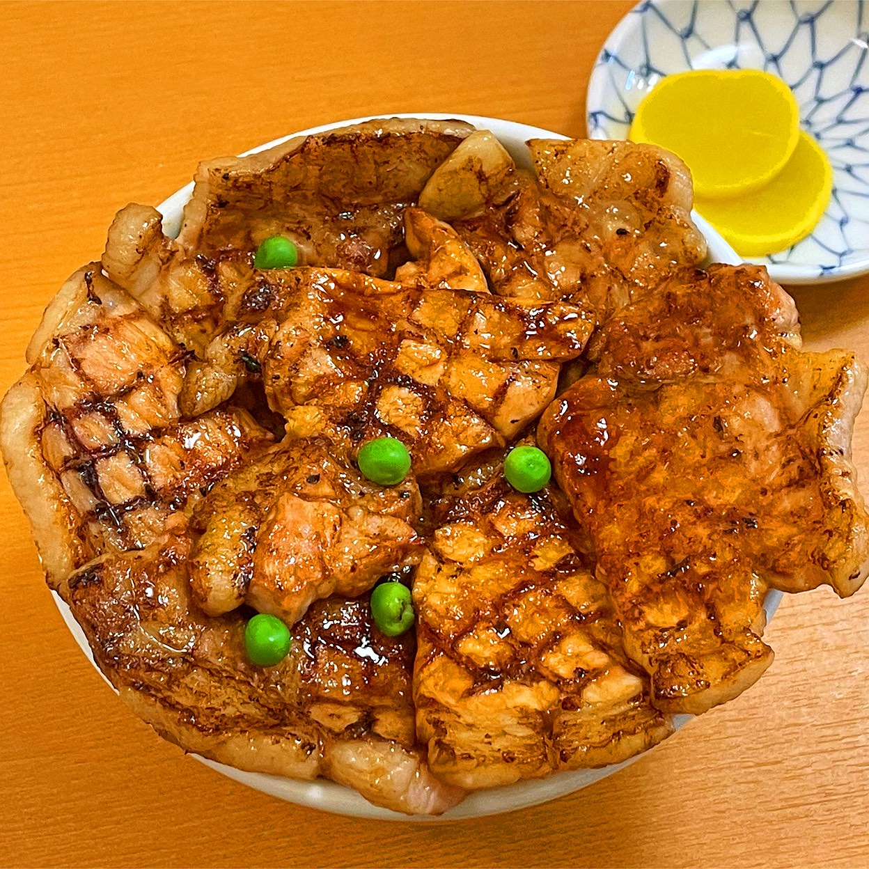 ぱんちょう 豚 丼