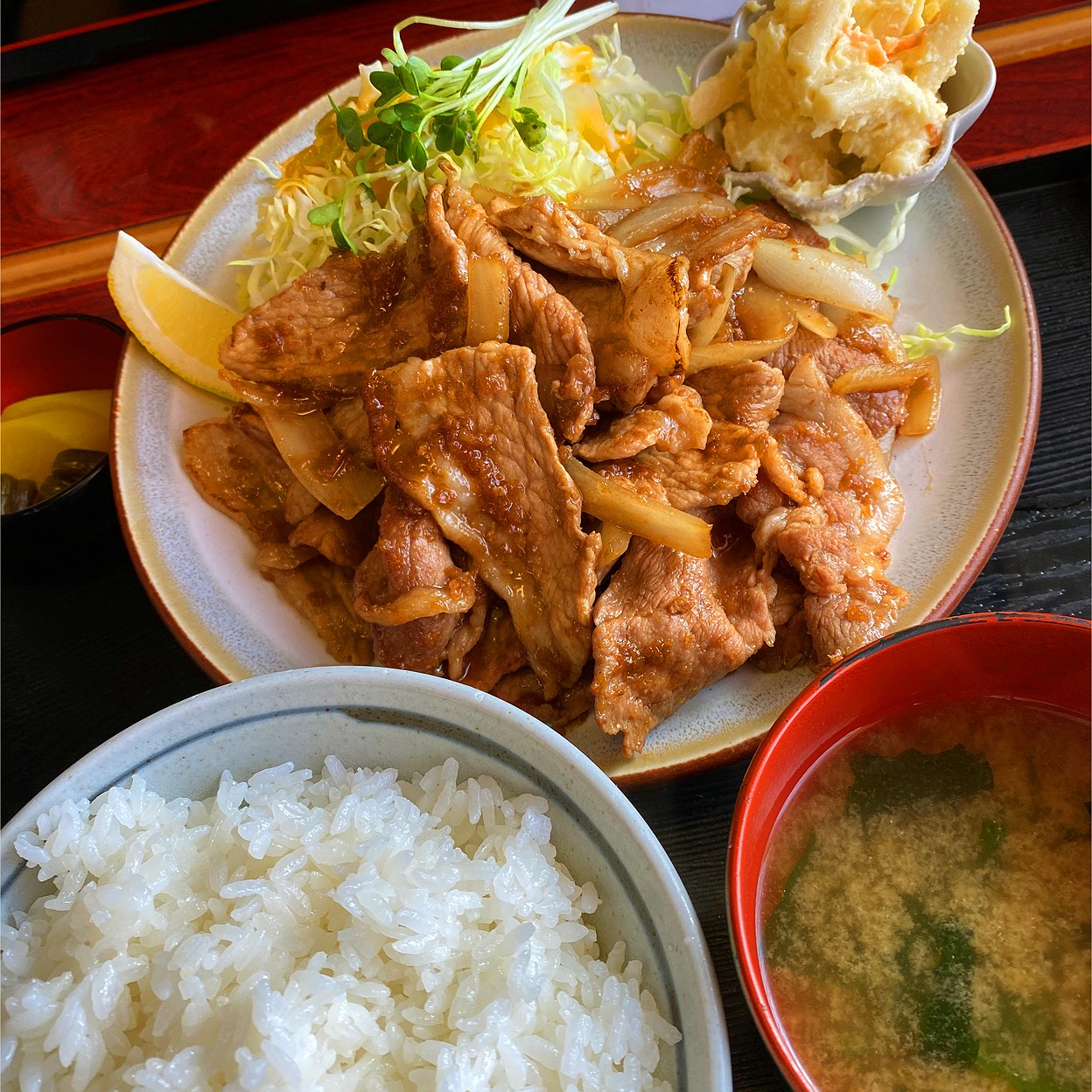ドライブ イン 幸華