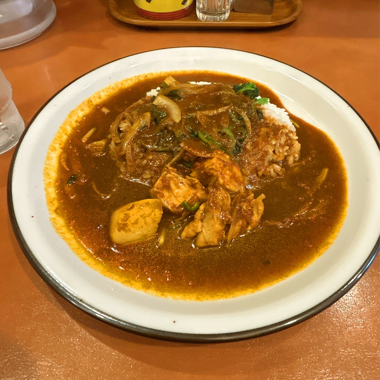 ラホール 外 神田 店