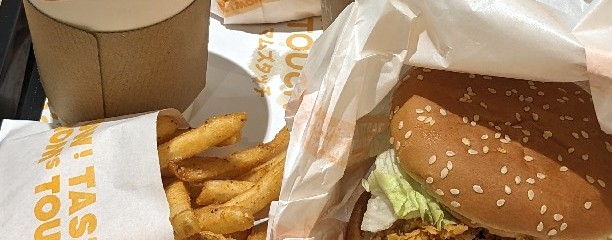 MOM’S TOUCH BLiX 茅ヶ崎店