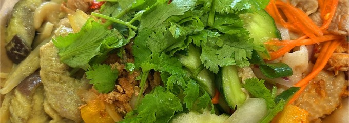 タイ国屋台式料理 スパイスMARKET