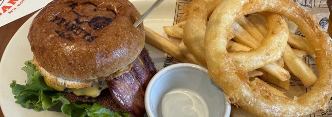 ピーナッツカフェ 大阪