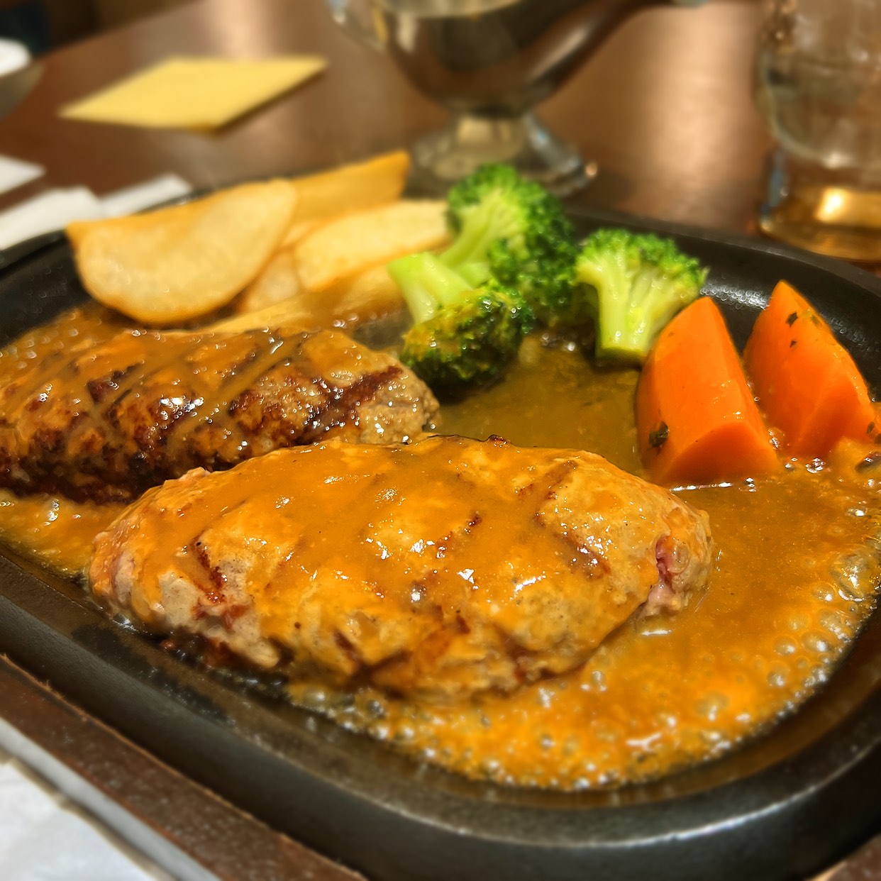 アルカサール 神保町 店