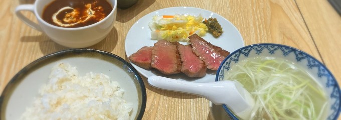 牛たん炭焼 利久 Pasar蓮田店