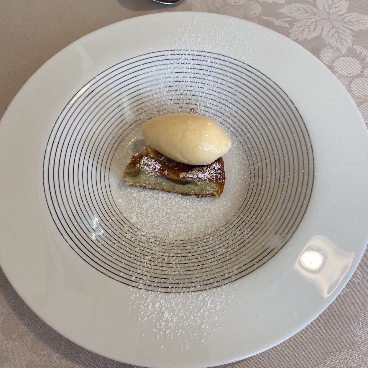 L Ambre 柳生橋駅 フランス料理