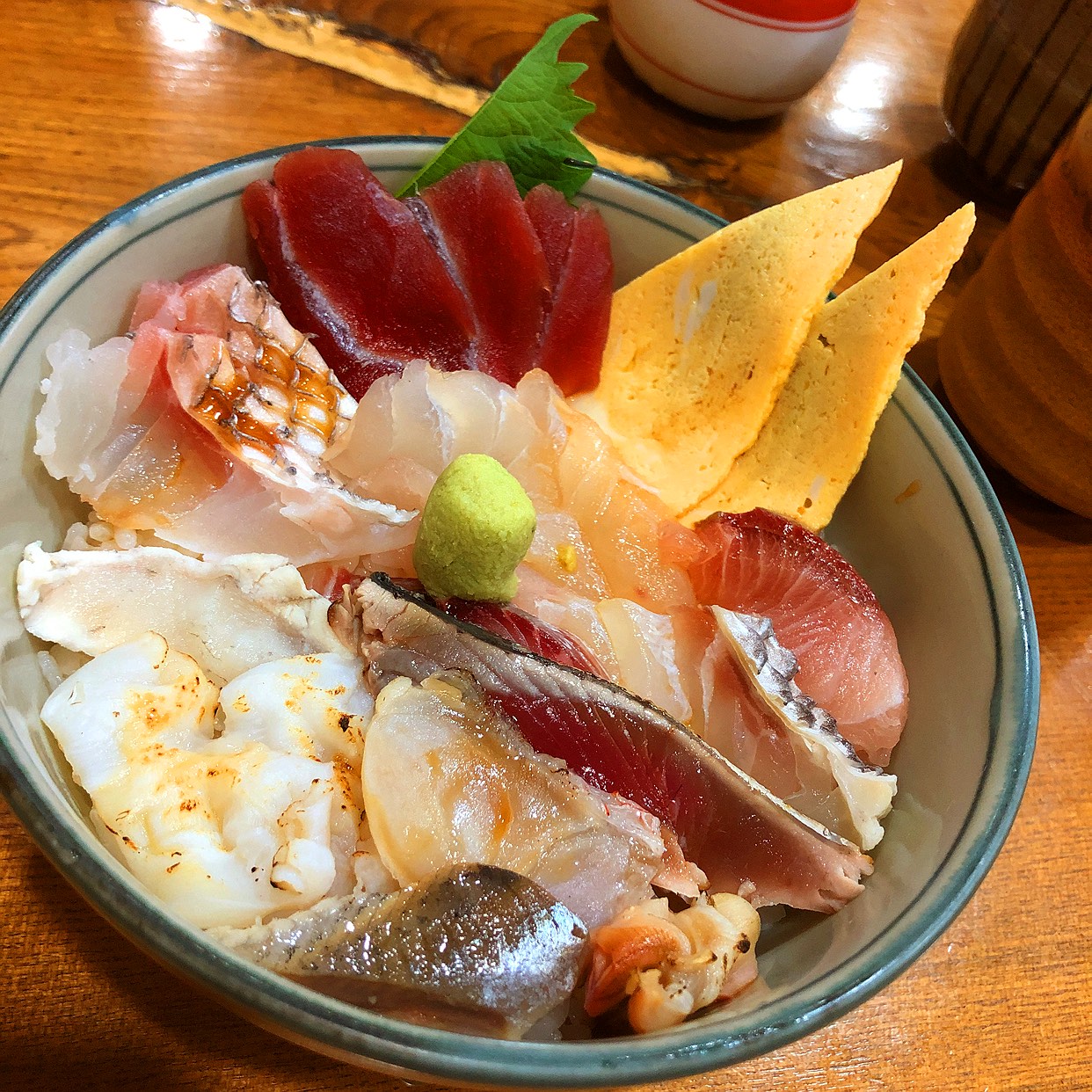 すし し も くら