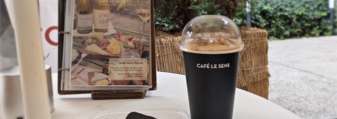Cafe Le Sens