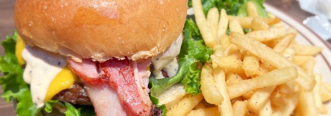 ジェイ エス バーガーズ カフェ 神戸ハーバーランドumie店