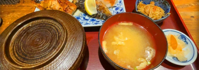 炭火焼魚・鮪食処　白銀屋　溜池