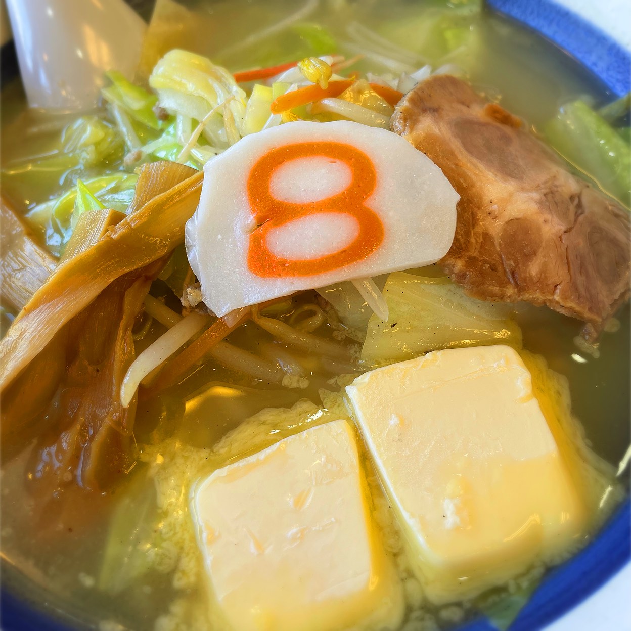 8番らーめん 駅西本町店(金沢駅西/ラーメン) | ホットペッパーグルメ