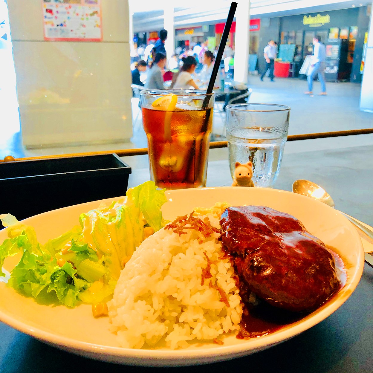 スワン食堂 御茶ノ水本店 秋葉原 水道橋 神田 御茶ノ水駅 カフェ