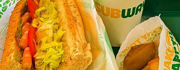 サブウェイ 新宿文化センター通り店