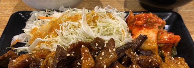 鉄板焼 博多 天神ホルモン マリンピア神戸店