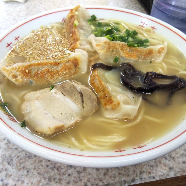 山ちゃん(福岡市城南区/ラーメン) | ホットペッパーグルメ