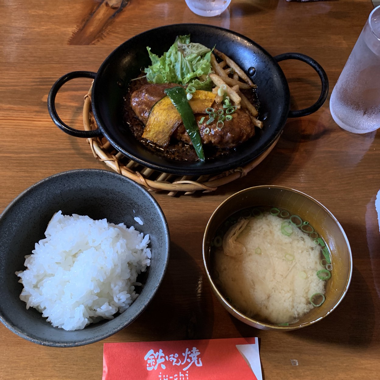 鉄板ダイニング ju-shi じゅーし(広島駅/お好み焼き・もんじゃ 鉄板ダイニング ju-shi じゅーし(広島駅/お好み焼き・もんじゃ