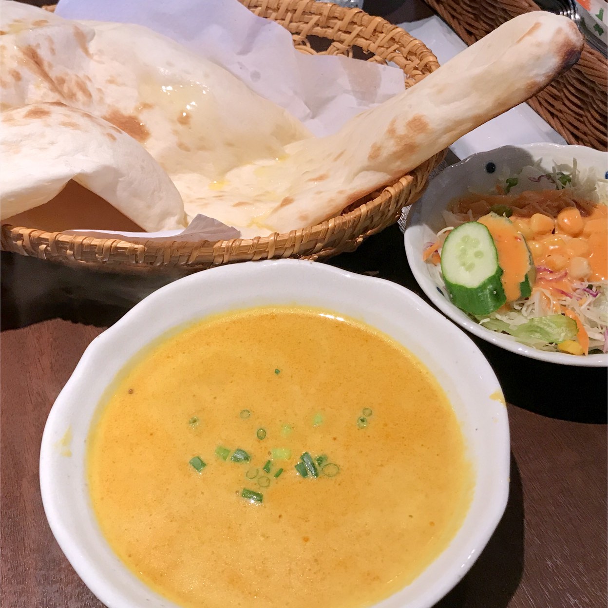 アジアン ダイニング カーン