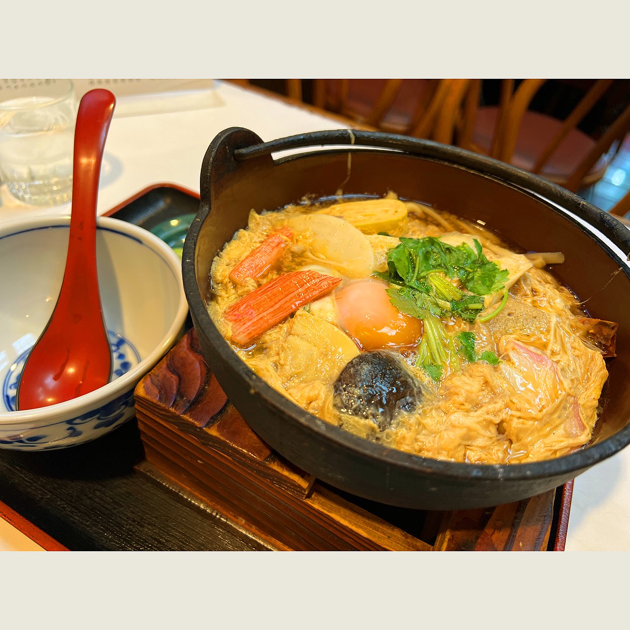 千代田区・松月庵番町店の真価｜名物かつ丼や営業時間・混雑を検証