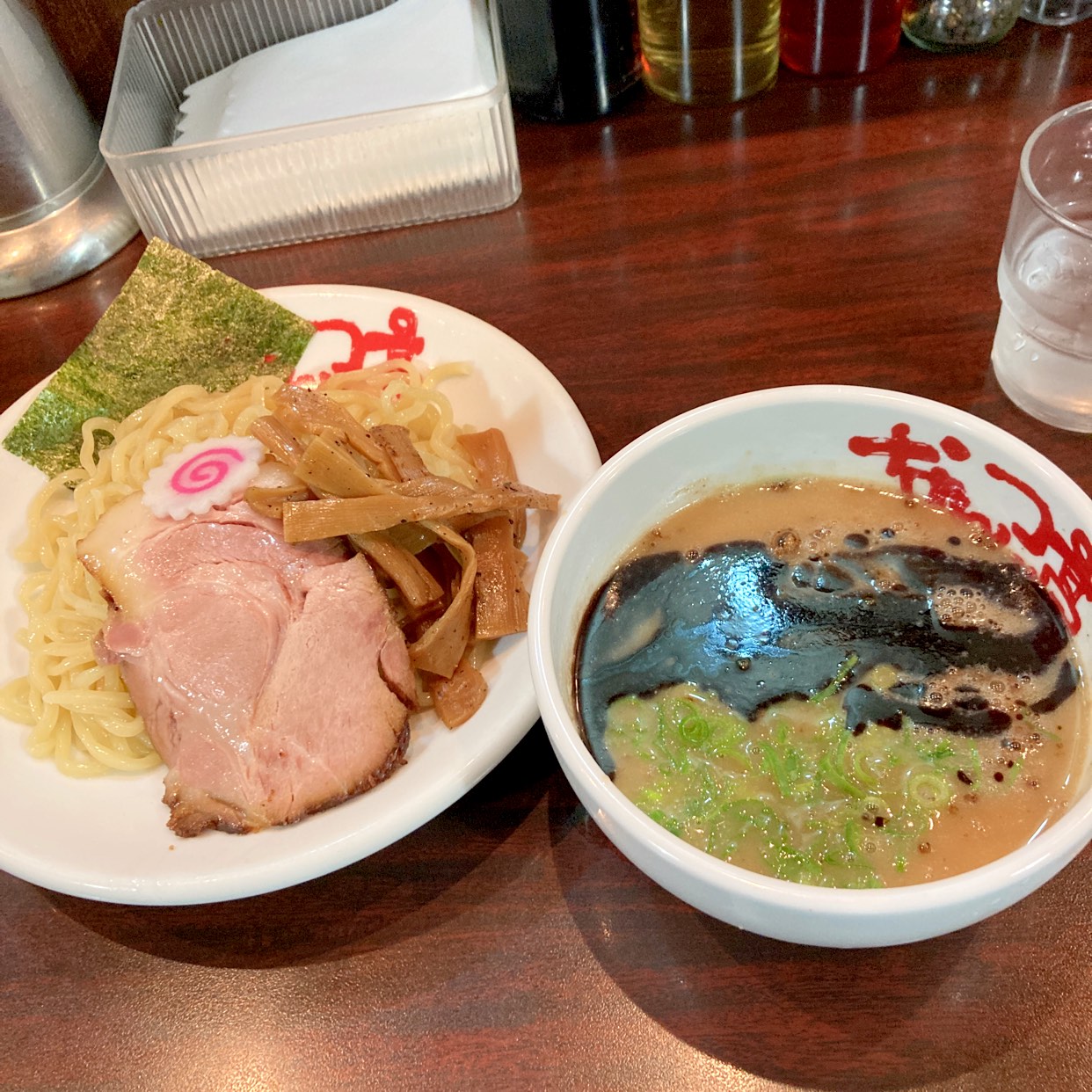 なんつッ亭 川崎店 ラーメン の写真 ホットペッパーグルメ